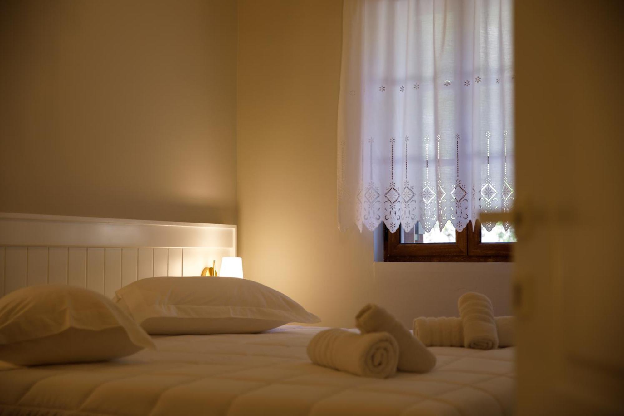Bujtina Sophie Otel Libohove Dış mekan fotoğraf