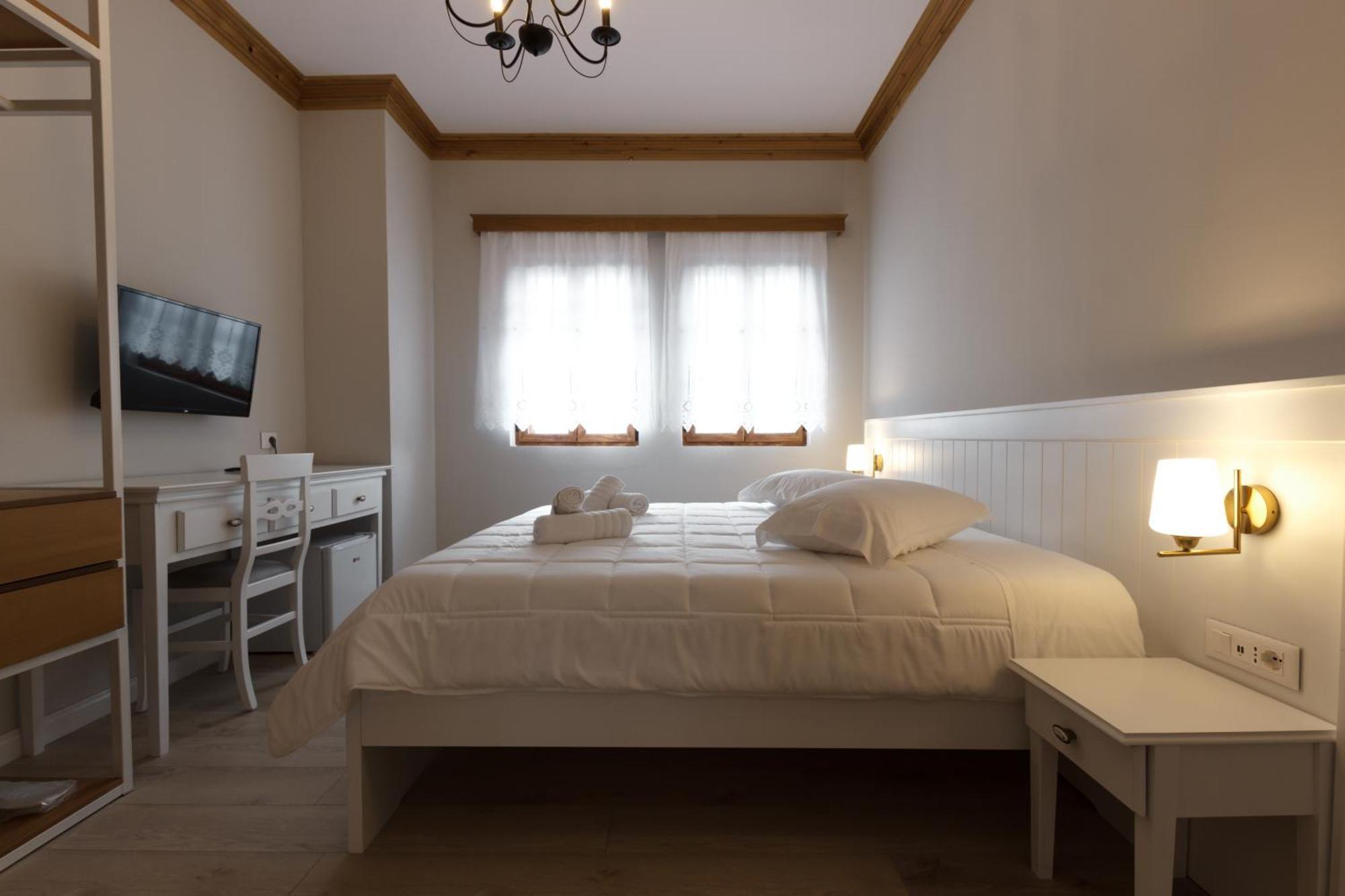Bujtina Sophie Otel Libohove Dış mekan fotoğraf