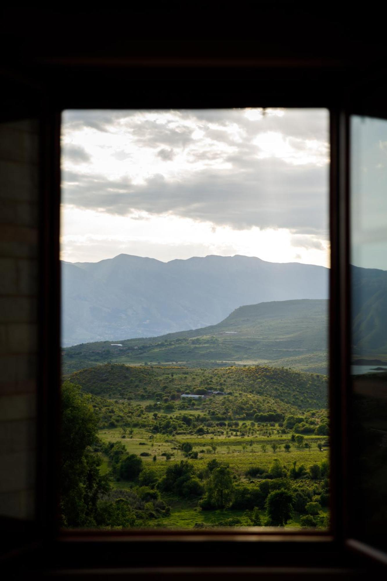 Bujtina Sophie Otel Libohove Dış mekan fotoğraf